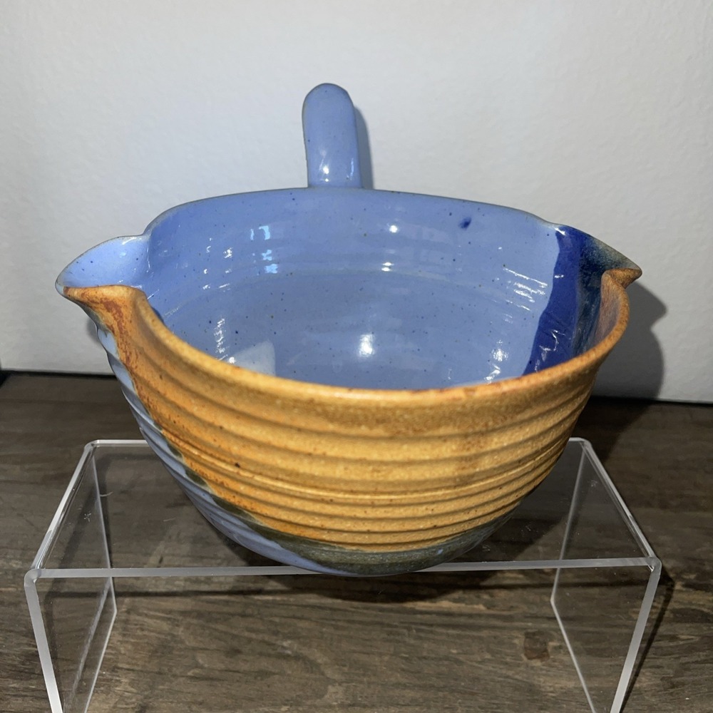 Studio Pottery Hand-Thrown Stoneware Batter Bowl Signed KH Periwinkle Blue